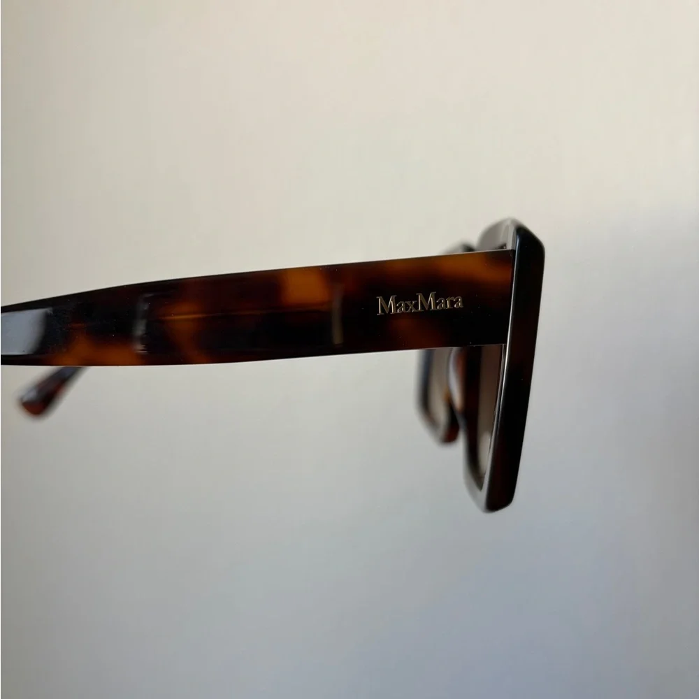 Max Mara logo 6 MM0024 tortoise sunglasses, brand new